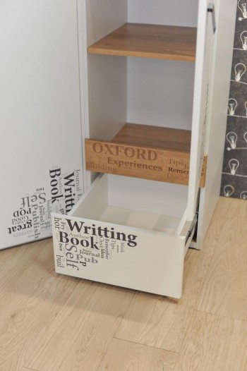 Шкаф для белья «Оксфорд» (Ривьера/Белый с рисунком) в Бердске - berdsk.mebel54.com | фото